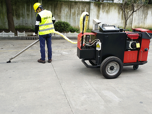 The Application of Crack Sealing Machine GD5X-500