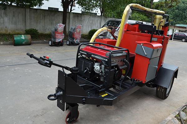 It is necessary to use Crack Sealing Machine for crack treatment