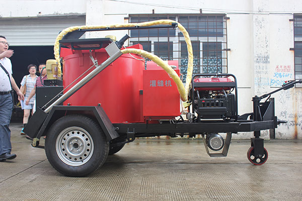 When to use Crack Sealing Machine