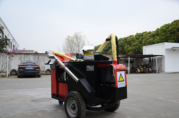 Manufacturer Recommendations about Crack Sealing Machine