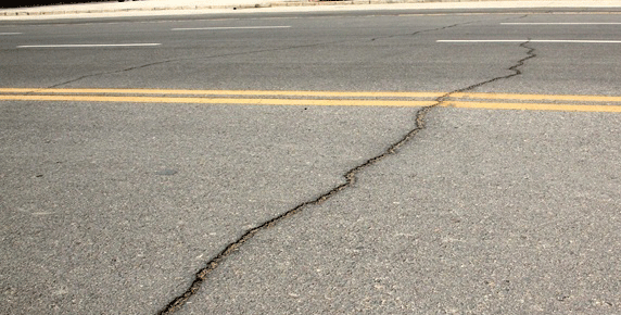 Asphalt Maintenance Tips for Winter