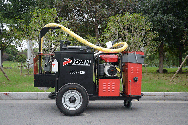 What Advantages Professional Crack Sealing Machine have