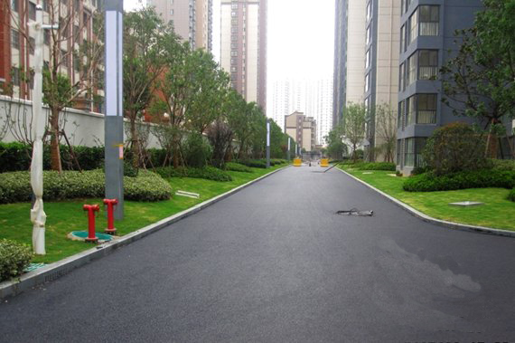 Selecting the High Quality Crack Sealing Machine