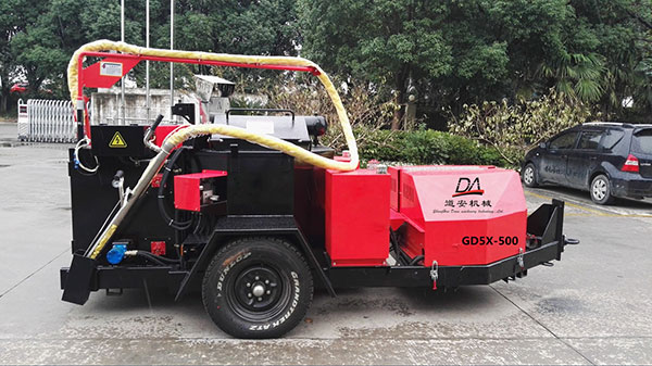 Kenya Ordered Crack Sealing Machine GD5X-500